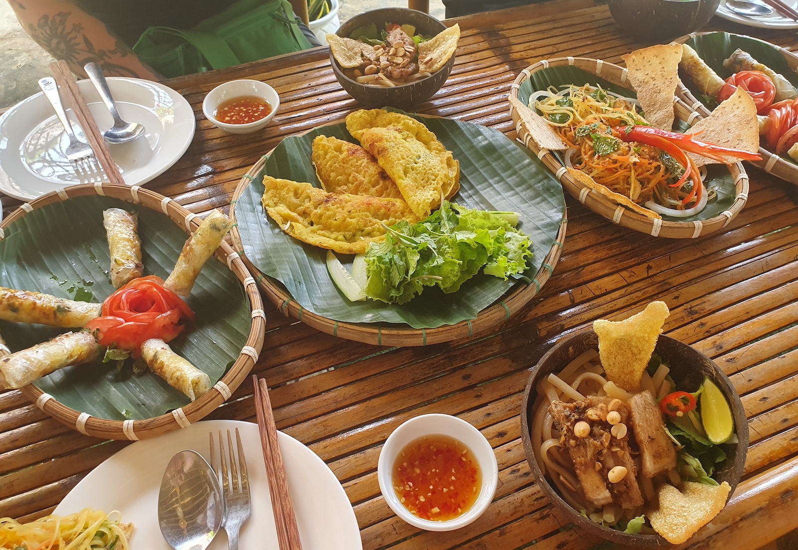 Festin de cuisine vietnamienne